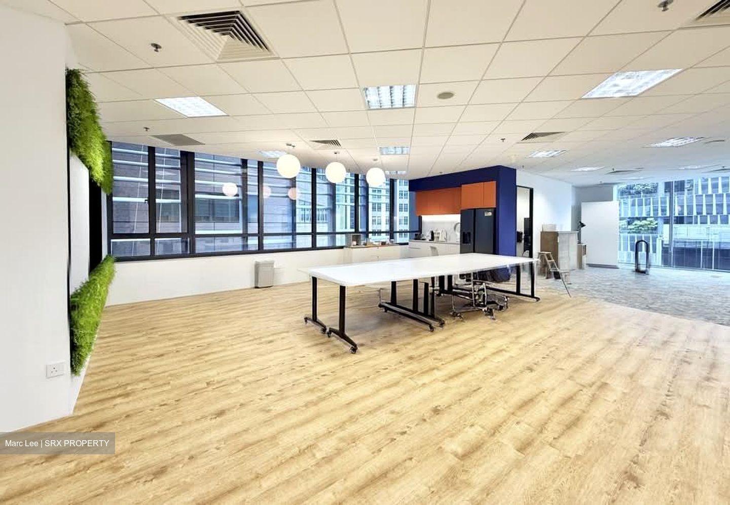 PLUS (D1), Office #581694371